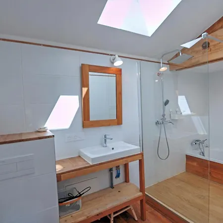 Avec Terrasse, Billard, Et Animaux Acceptés - Fr-1-496-377 *